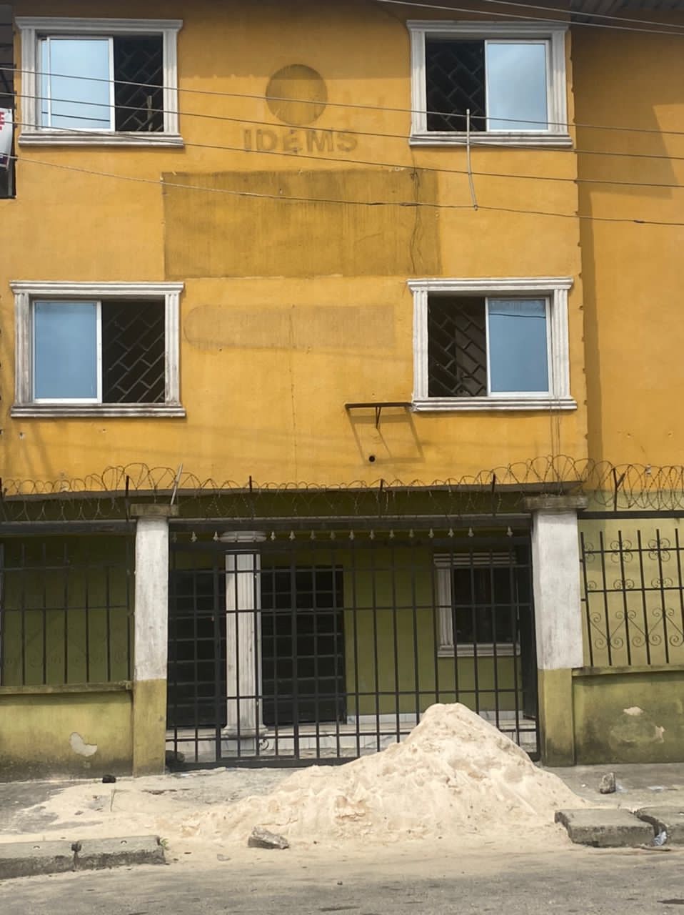 Shop Building with Conference Room for Rent in Uyo